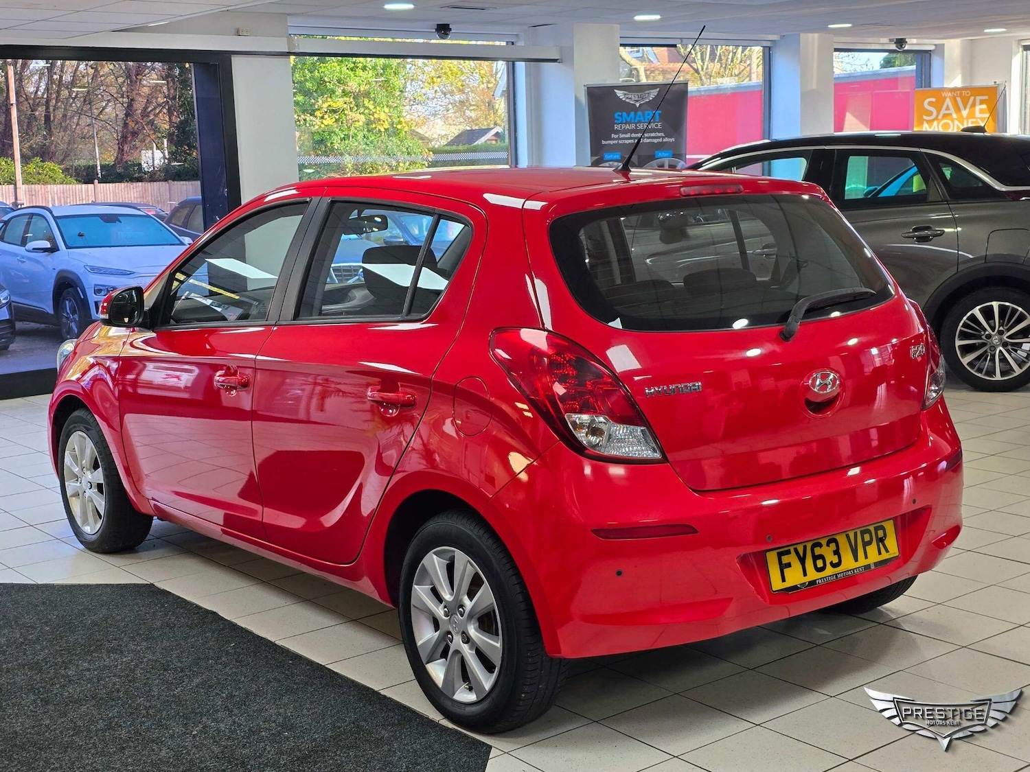 Used Hyundai i20 2013 for sale - 76608385: Photo 4