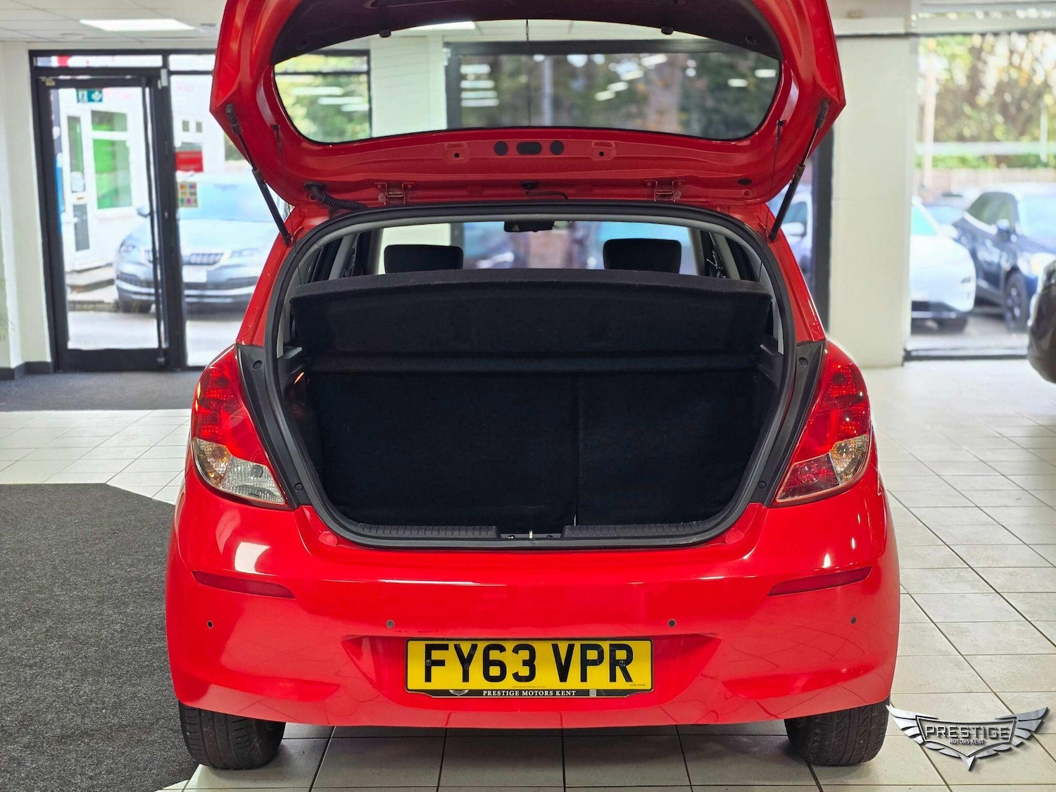 Used Hyundai i20 2013 for sale - 76608385: Photo 72