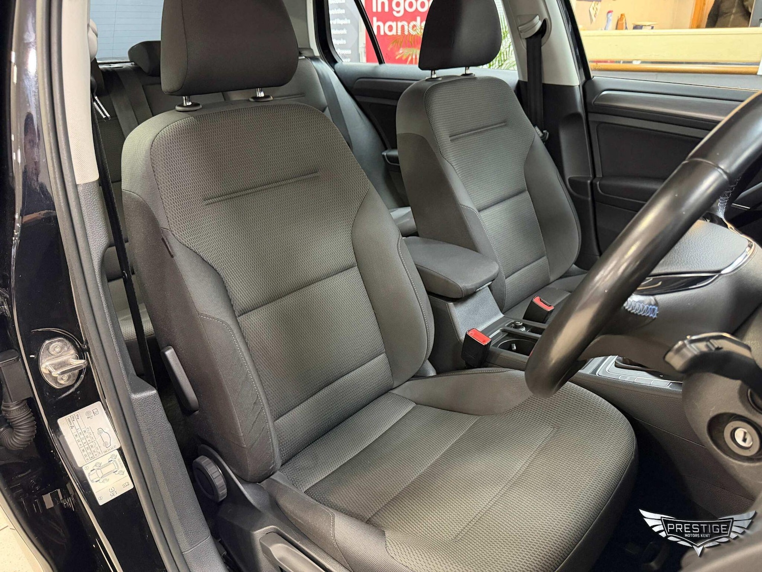 Used Volkswagen Golf for sale - 77267030: Photo 87