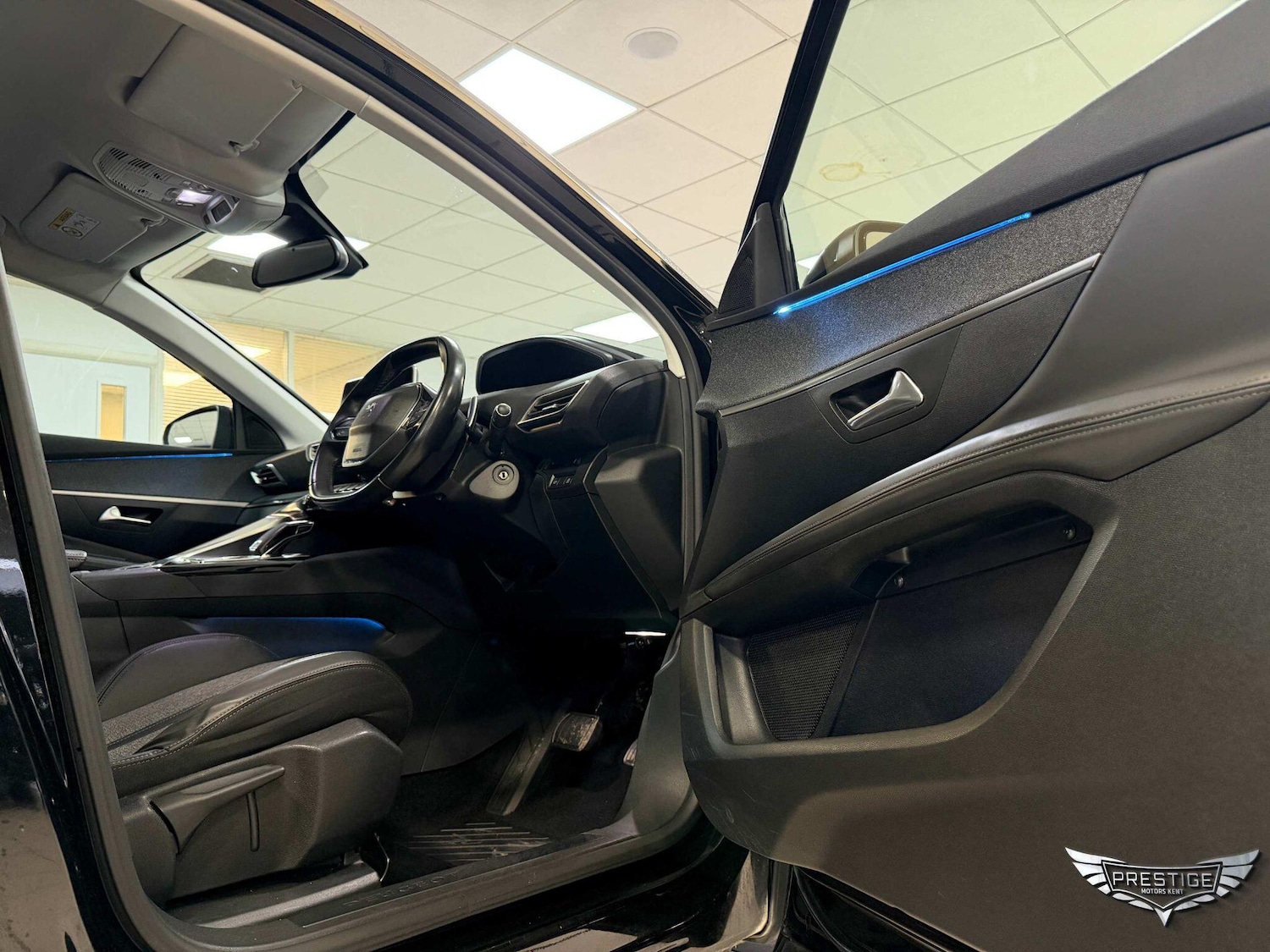 Used Peugeot 3008 2018 for sale - 76953386: Photo 46