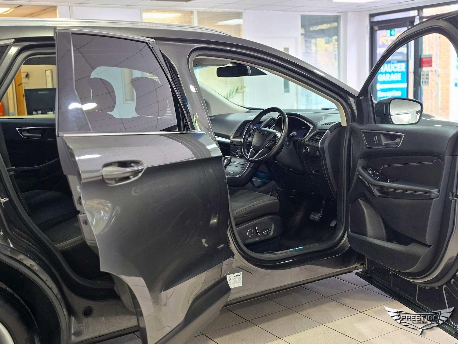 Used Ford Edge 2017 for sale - 76441032: Photo 45