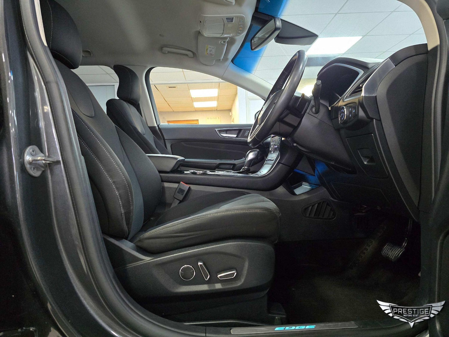 Used Ford Edge 2017 for sale - 76441032: Photo 61