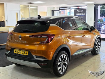 Used Renault Captur 2020 for sale - 78934509: Photo