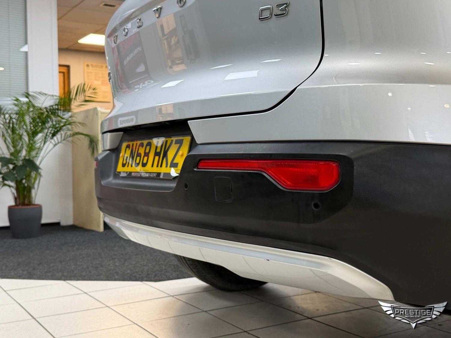 Used Volvo XC40 2018 for sale - 76975540: Photo 16