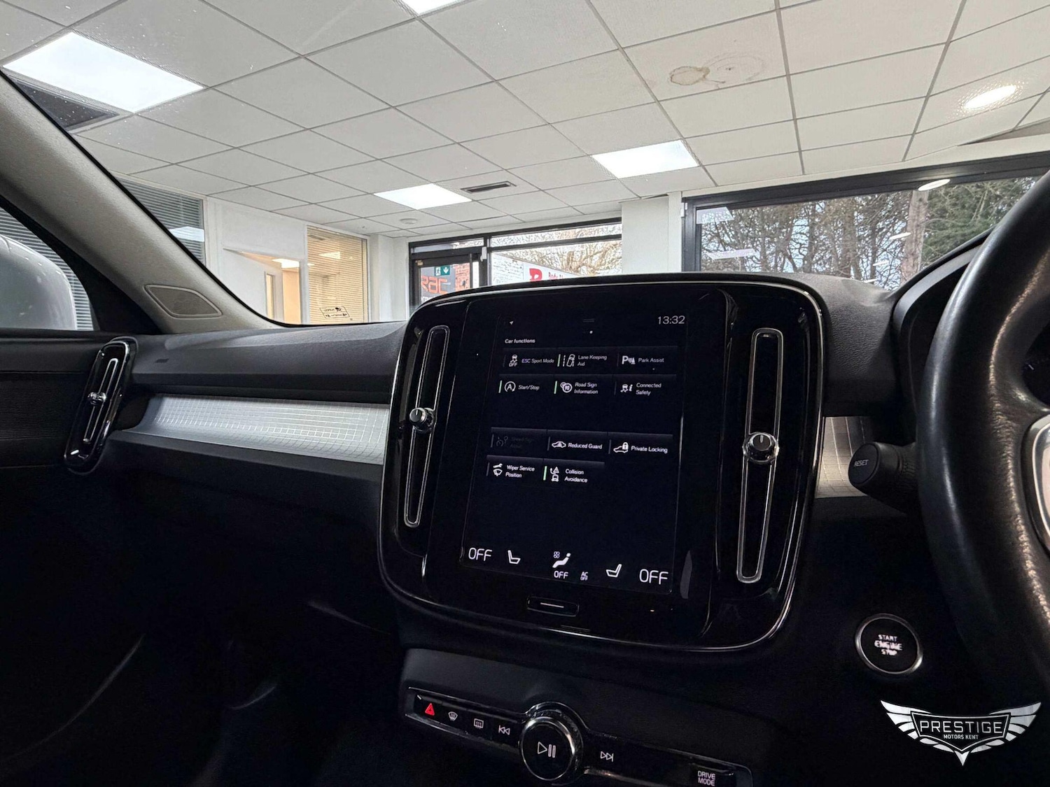 Used Volvo XC40 2018 for sale - 76975540: Photo 33