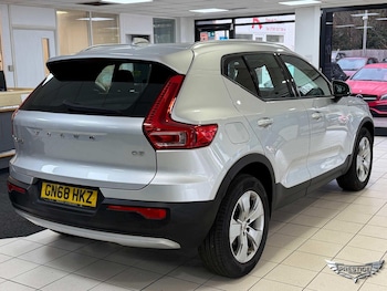 Used Volvo XC40 2018 for sale - 76975540: Photo