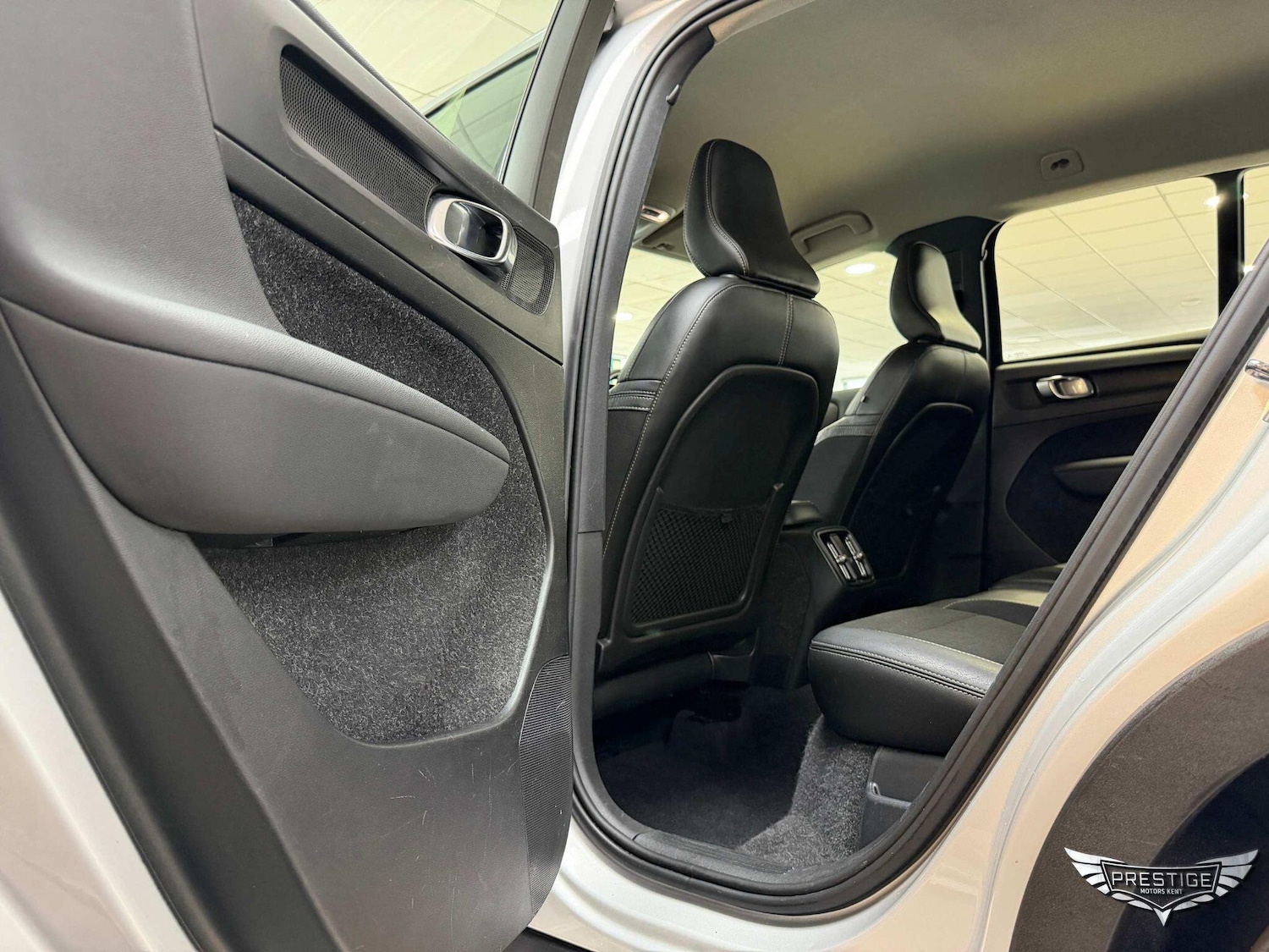 Used Volvo XC40 2018 for sale - 76975540: Photo 46