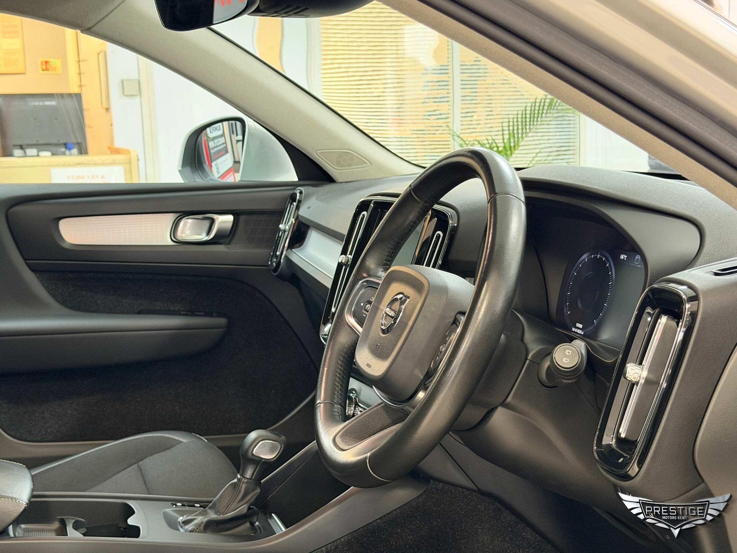 Used Volvo XC40 2018 for sale - 76975540: Photo 52