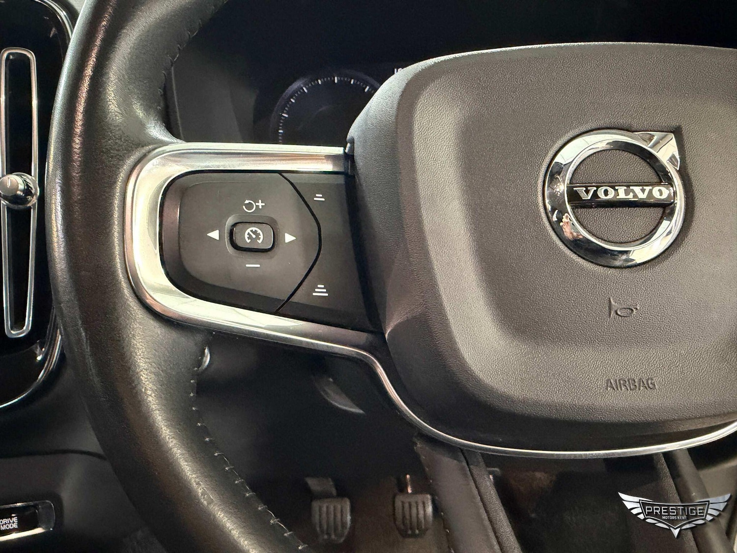 Used Volvo XC40 2018 for sale - 76975540: Photo 54