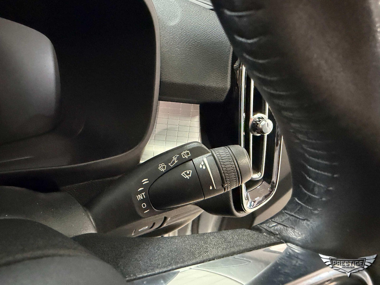 Used Volvo XC40 2018 for sale - 76975540: Photo 57