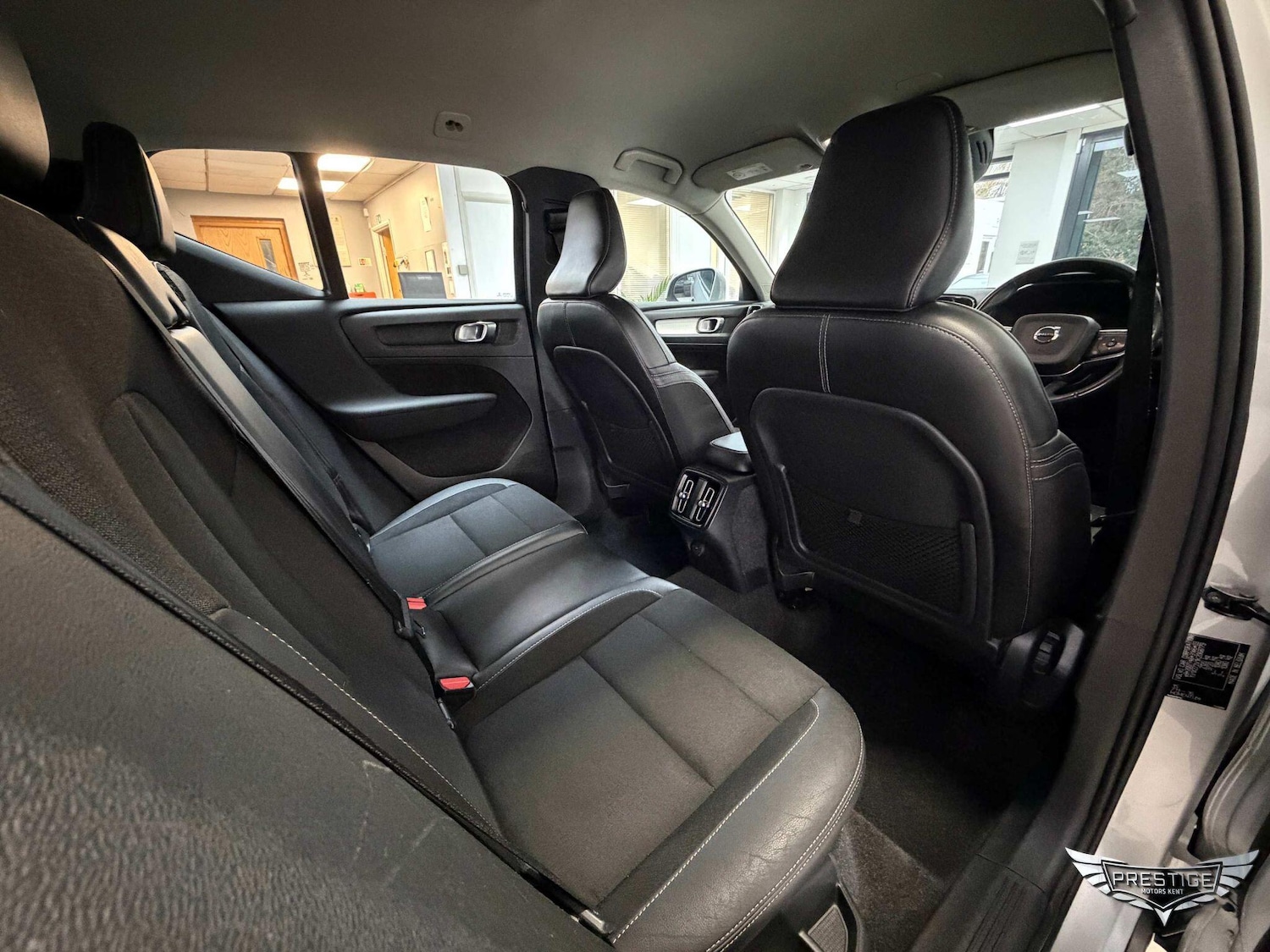 Used Volvo XC40 2018 for sale - 76975540: Photo 61