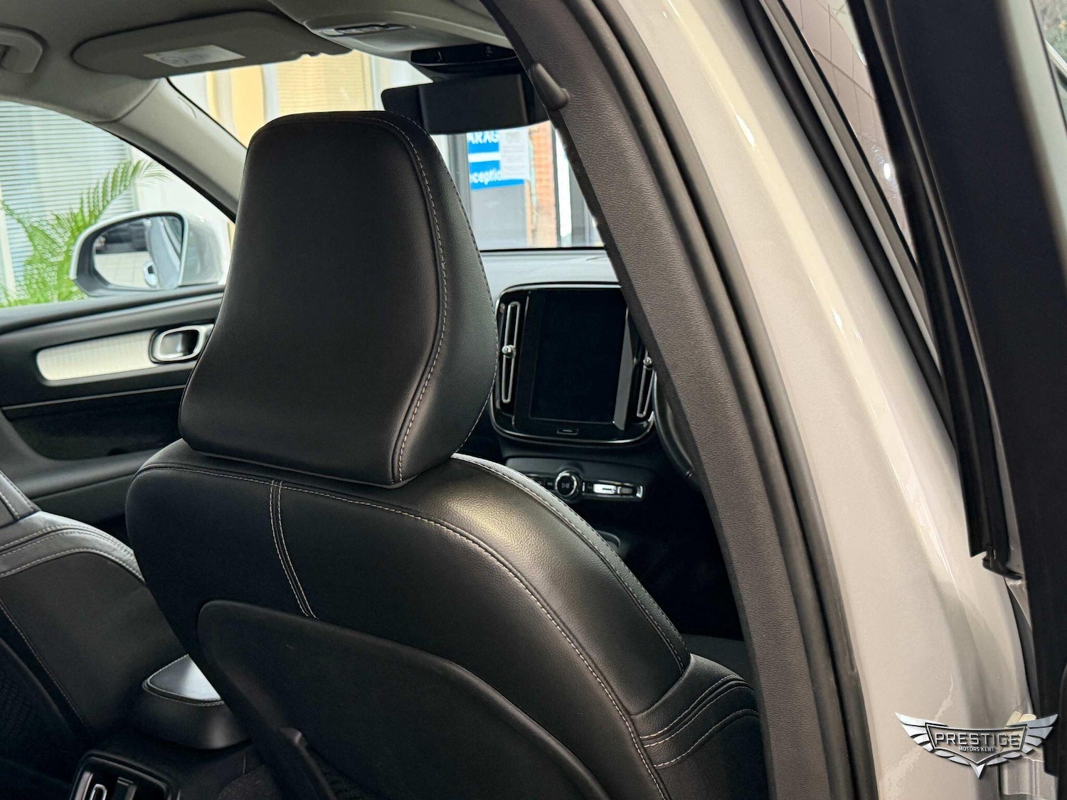 Used Volvo XC40 2018 for sale - 76975540: Photo 62