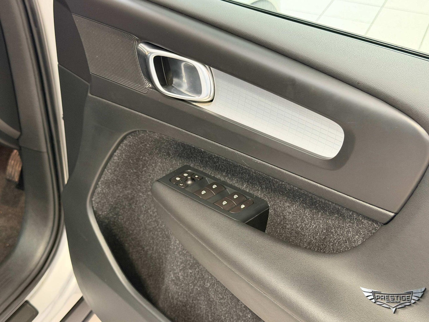 Used Volvo XC40 2018 for sale - 76975540: Photo 78