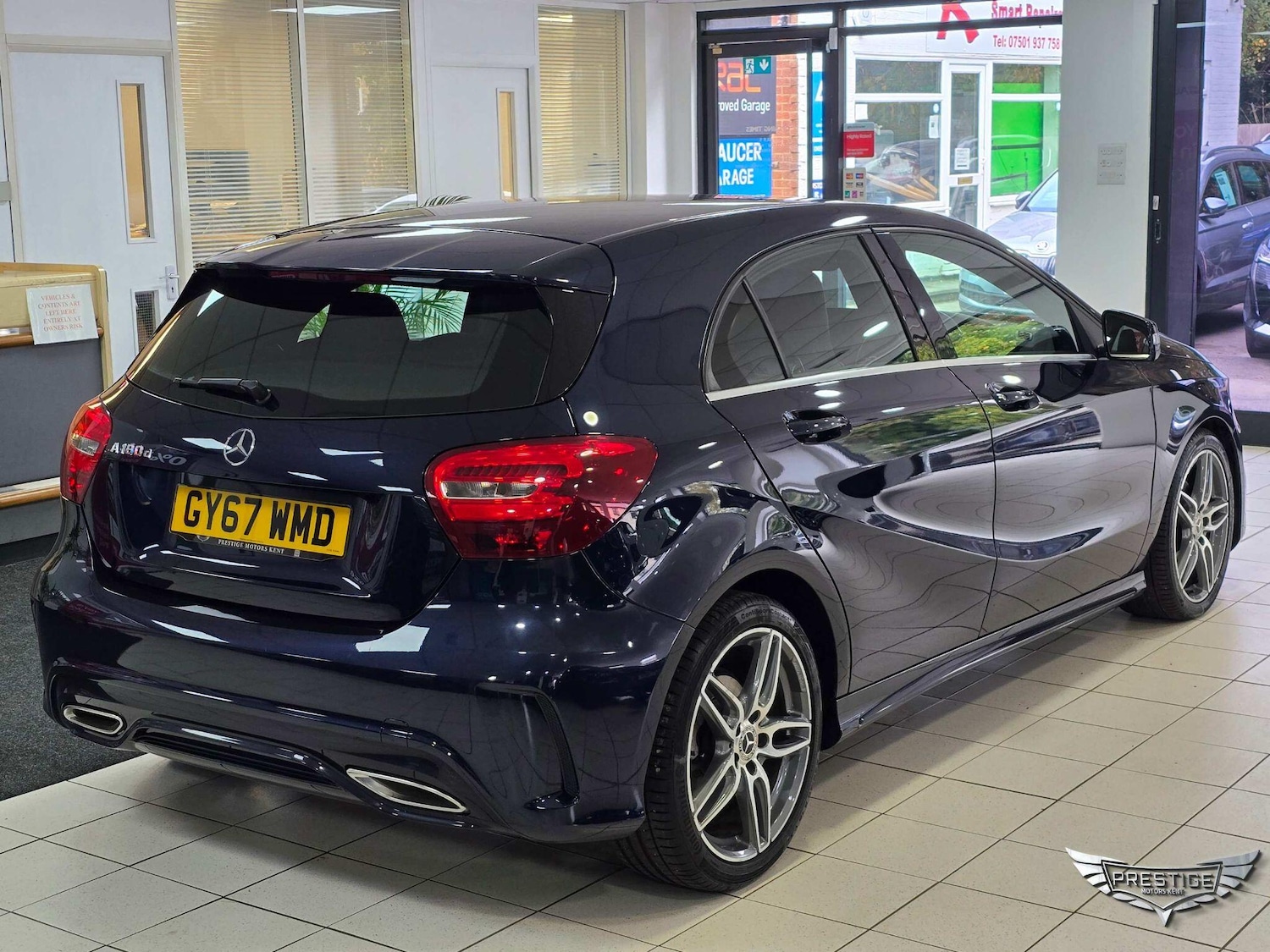 Used Mercedes-Benz A-Class 2017 for sale - 76295369: Photo 3