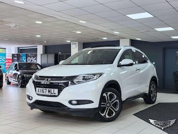 Used Honda HR-V 2017 for sale - 79836278: Photo