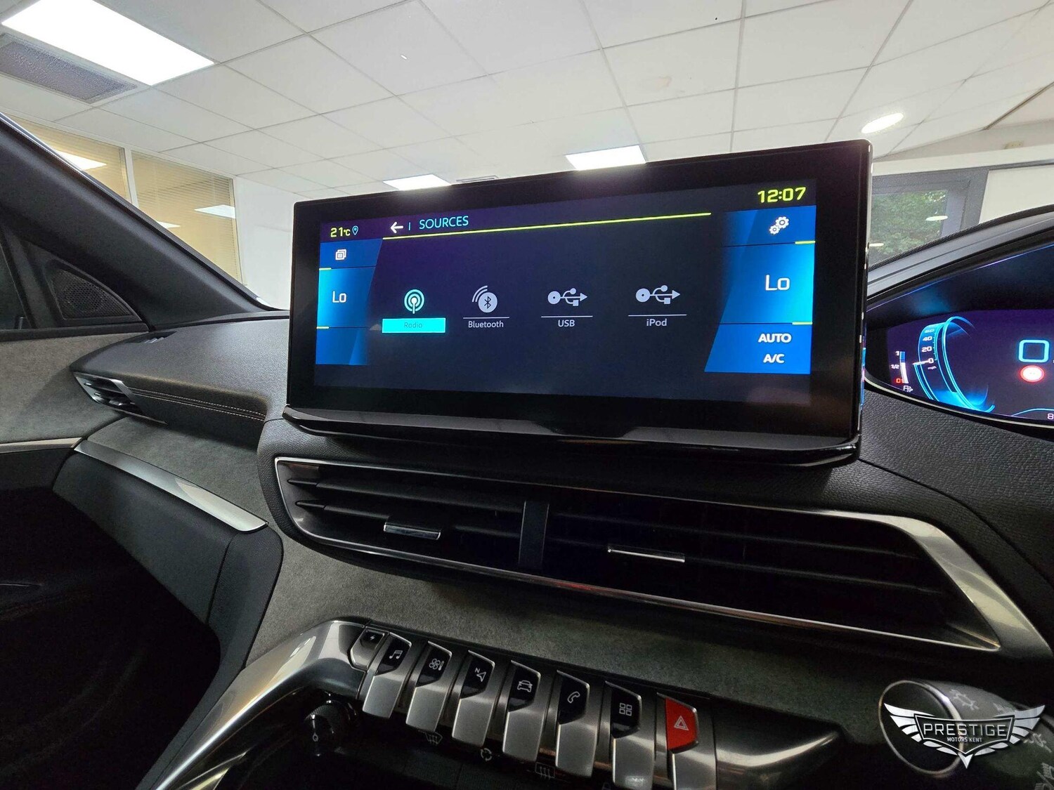 Used Peugeot 3008 2022 for sale - 76667154: Photo 35