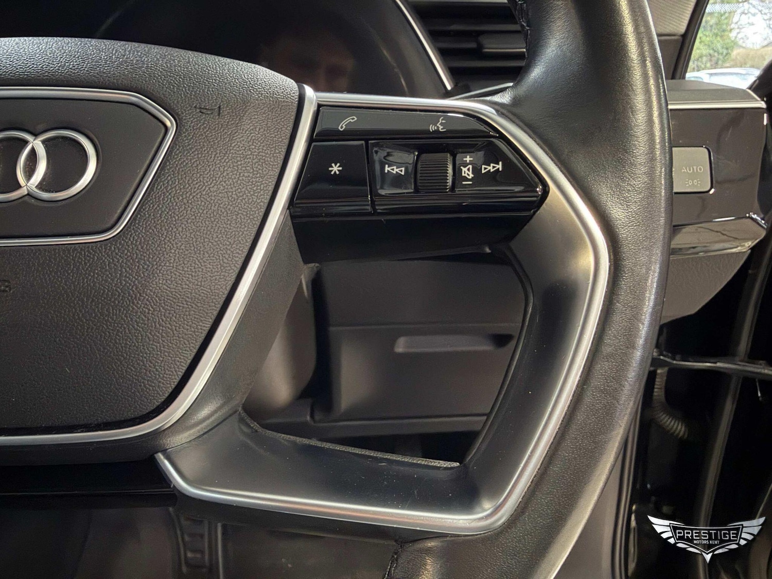 Used Audi e-tron 2021 for sale - 77695336: Photo 56