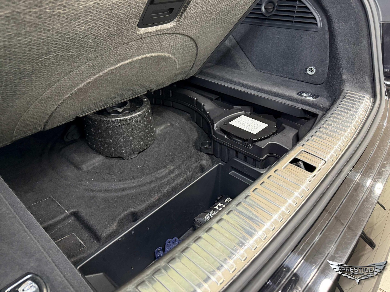 Used Audi e-tron 2021 for sale - 77695336: Photo 96