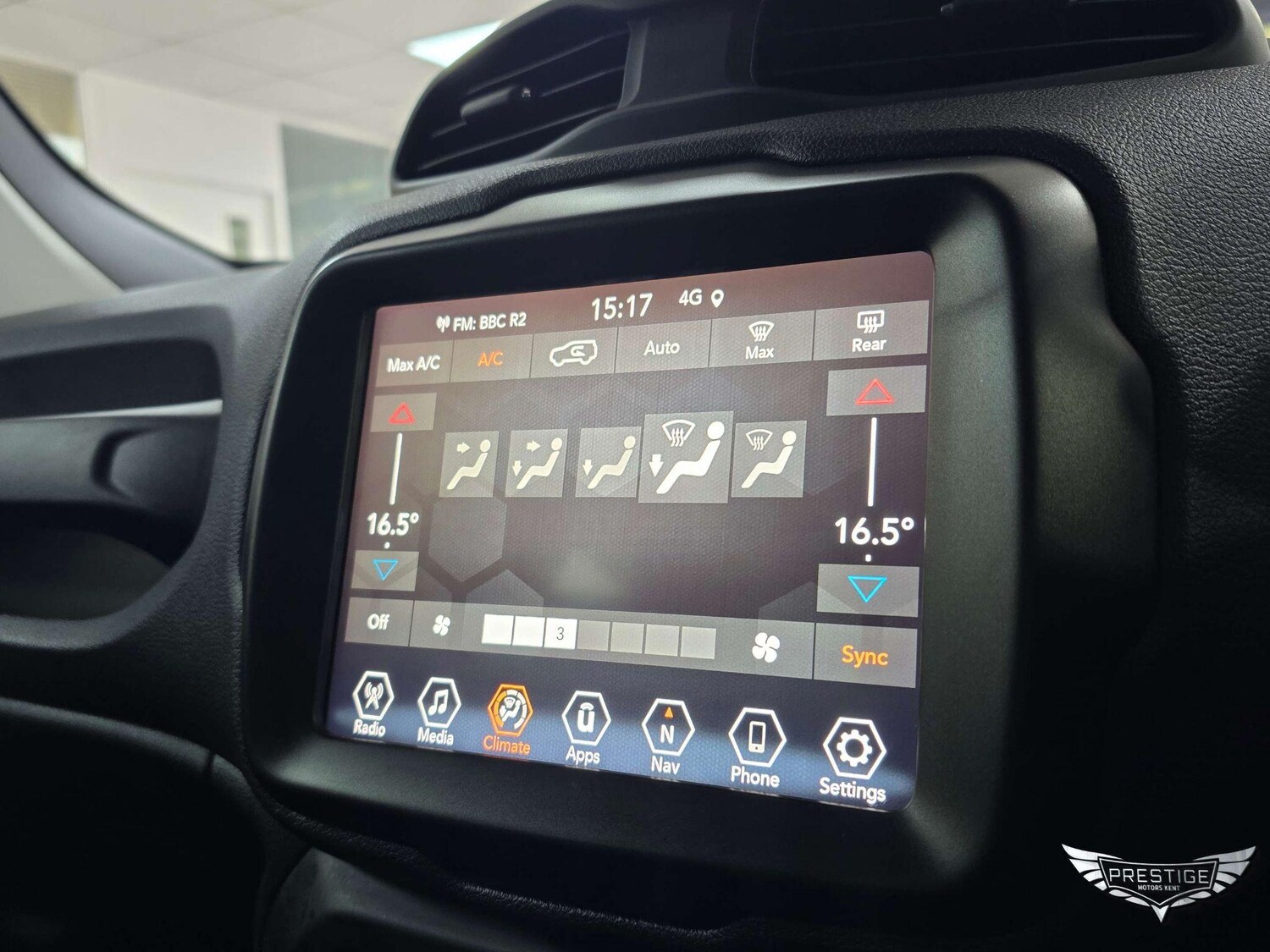 Used Jeep Renegade 2021 for sale - 76175573: Photo 38