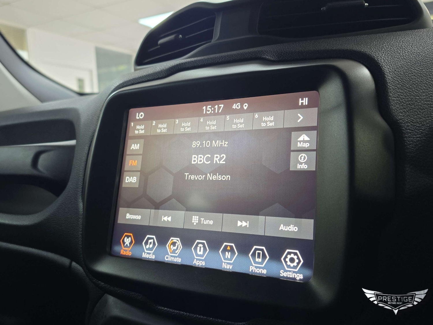 Used Jeep Renegade 2021 for sale - 76175573: Photo 75