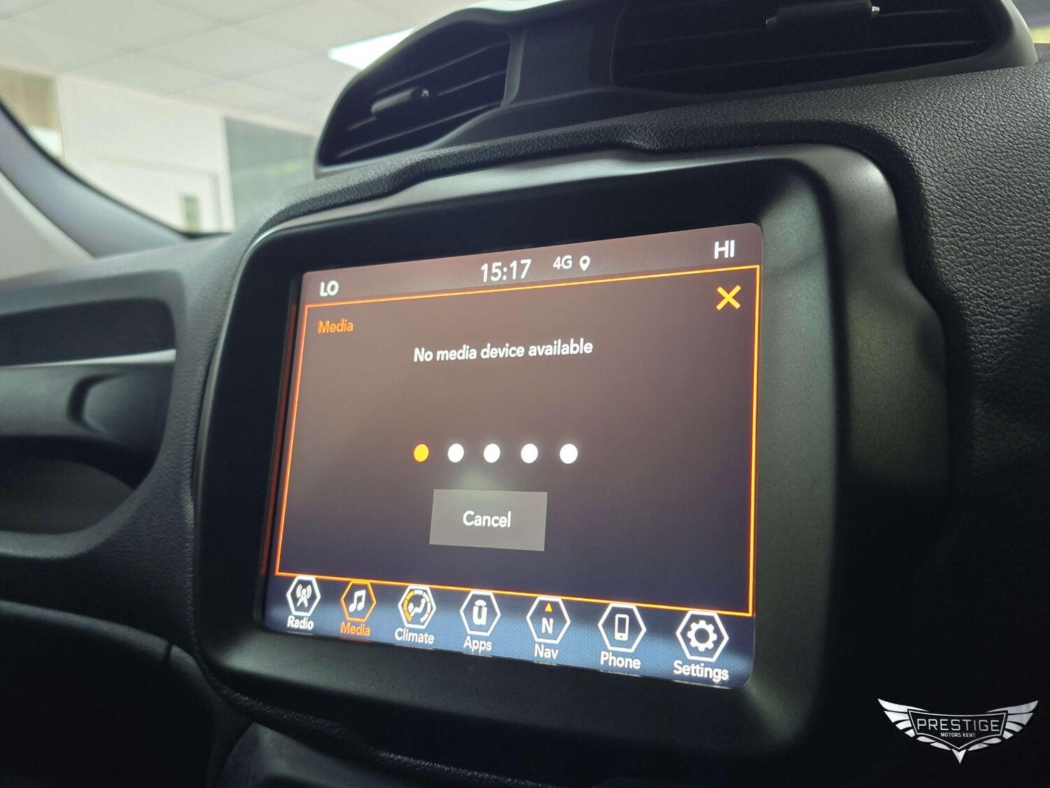 Used Jeep Renegade 2021 for sale - 76175573: Photo 76