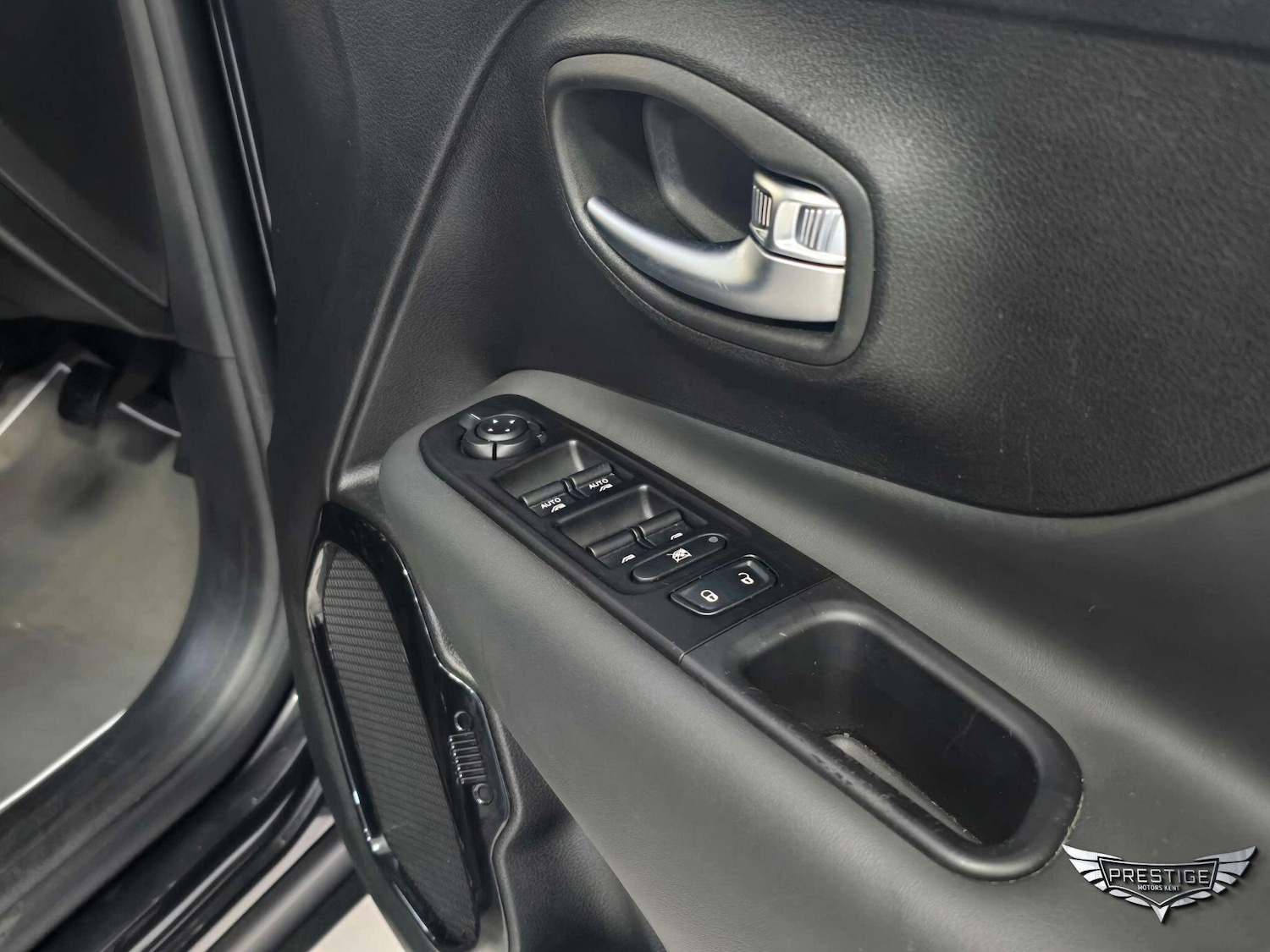 Used Jeep Renegade 2021 for sale - 76175573: Photo 80