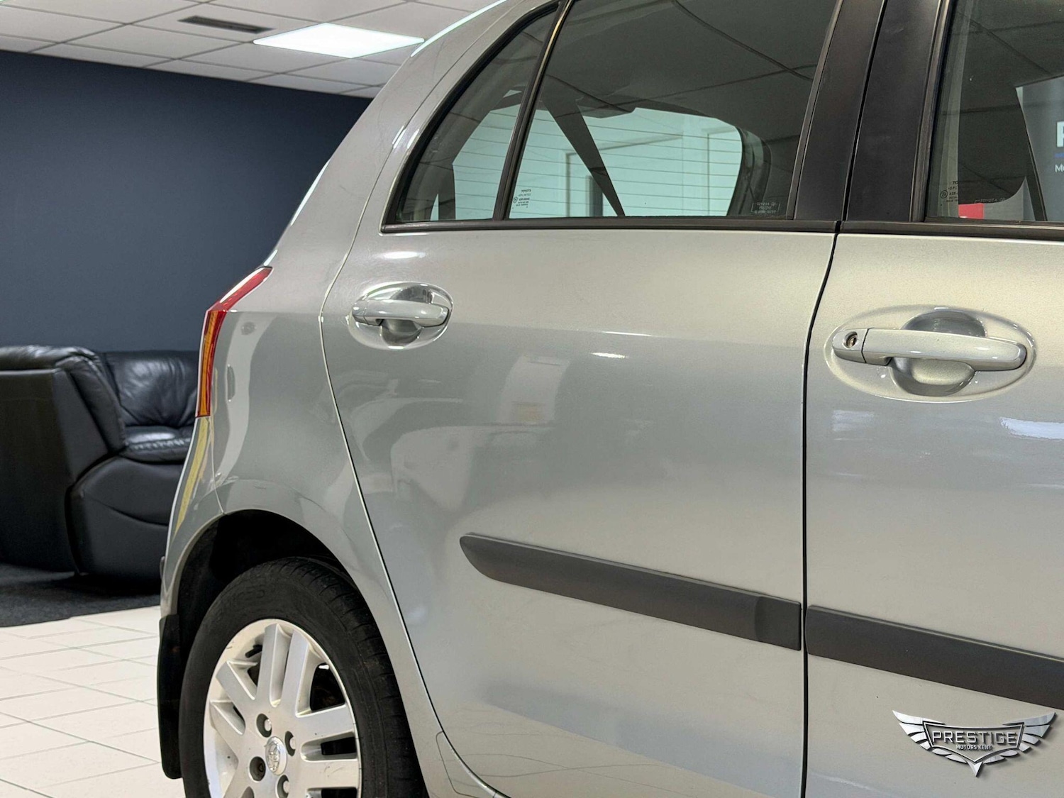 Used Toyota Yaris for sale - 77537348: Photo 16