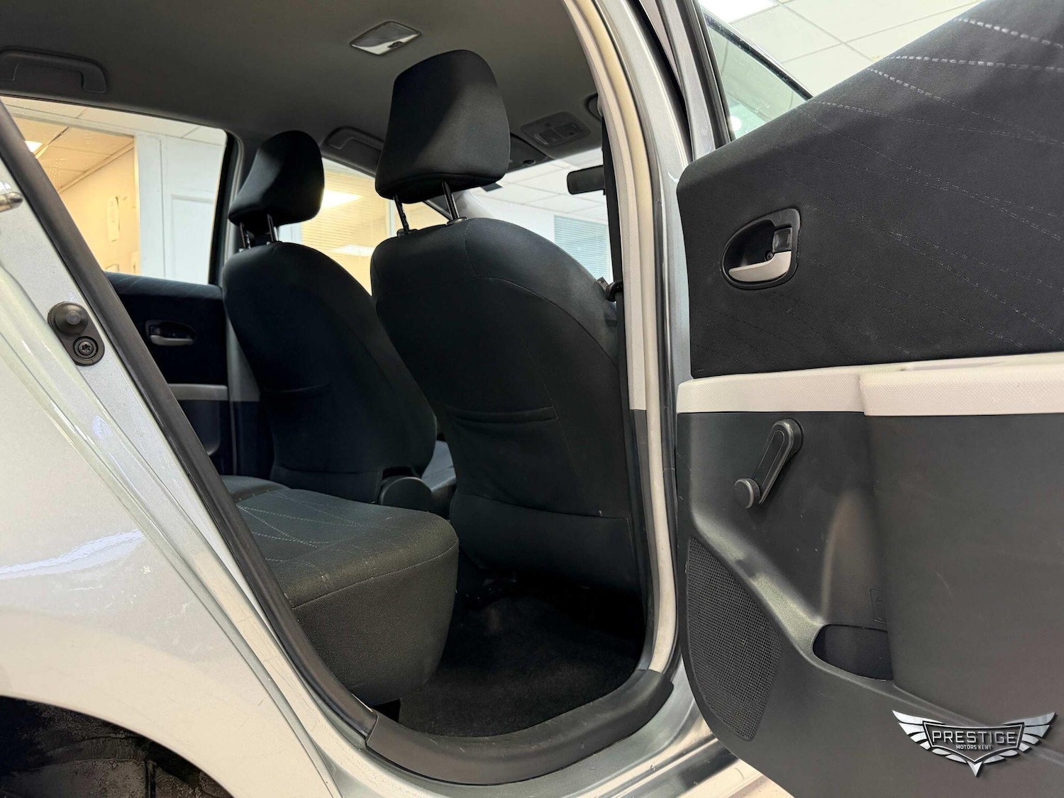 Used Toyota Yaris for sale - 77537348: Photo 37