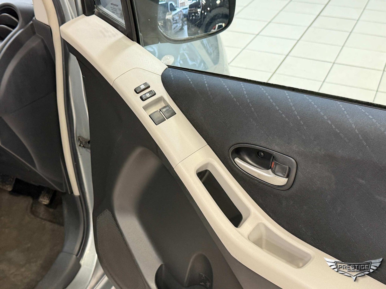 Used Toyota Yaris for sale - 77537348: Photo 63