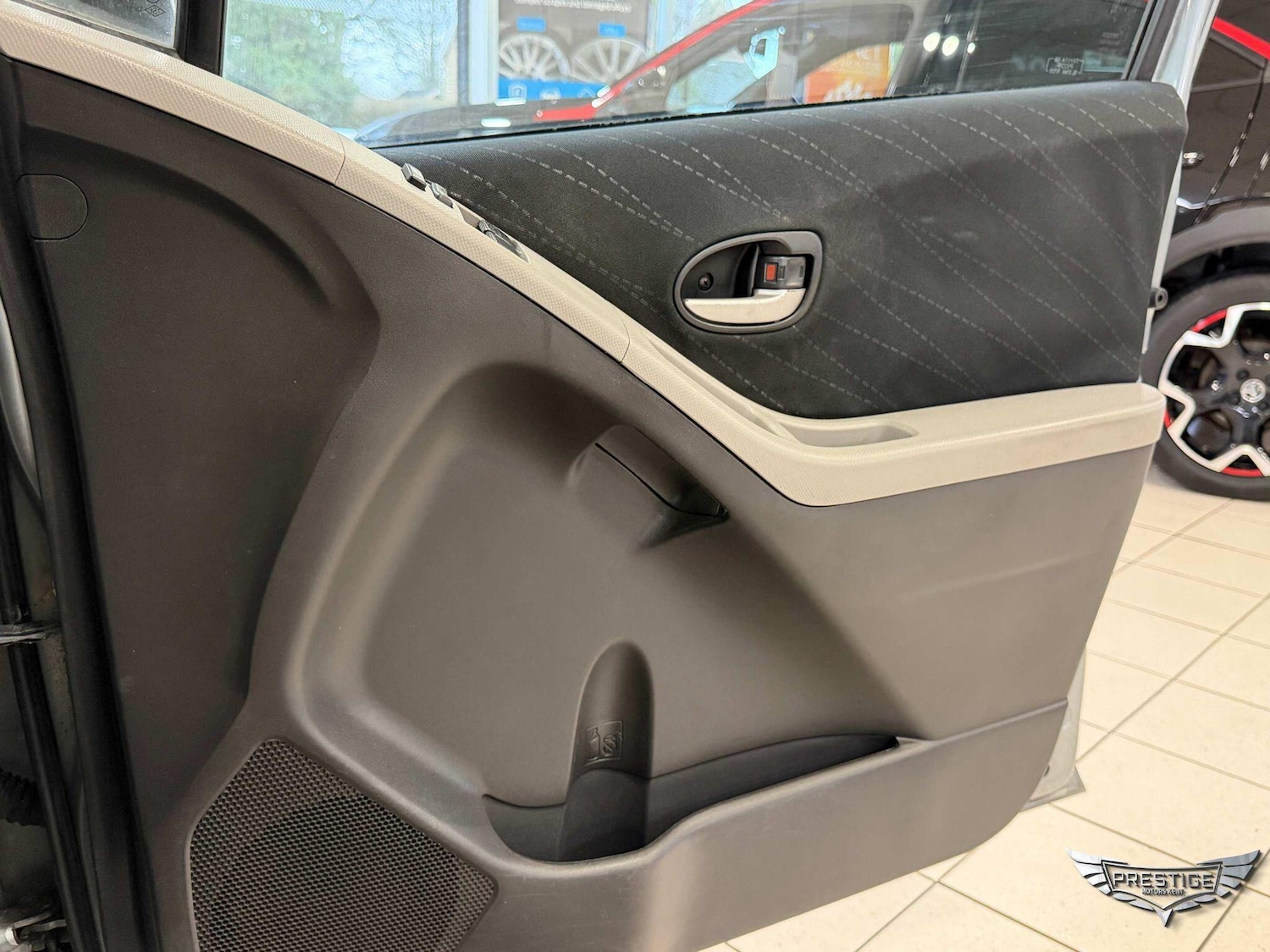 Used Toyota Yaris for sale - 77537348: Photo 64