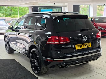 Used Volkswagen Touareg 2017 for sale - 78965324: Photo
