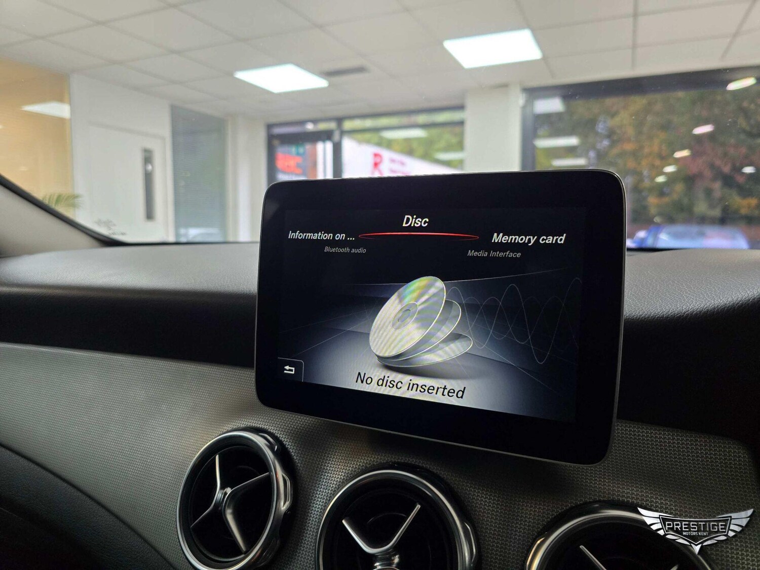 Used Mercedes-Benz GLA 2018 for sale - 76327078: Photo 32