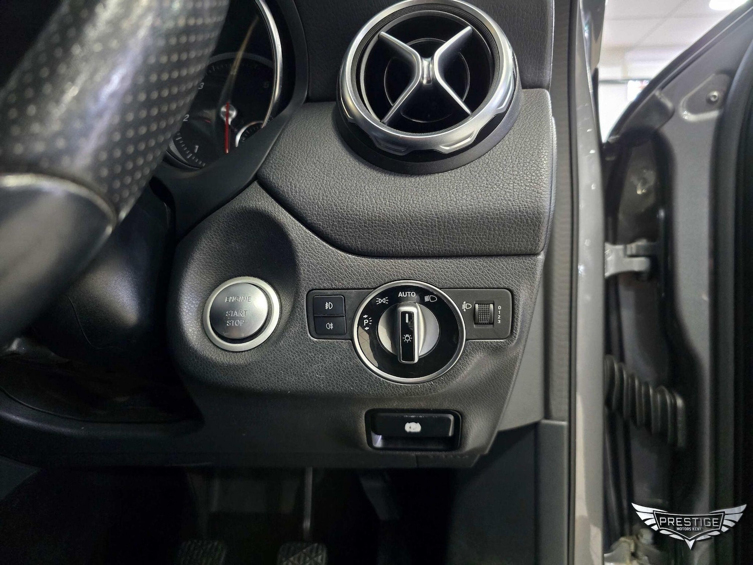 Used Mercedes-Benz GLA 2018 for sale - 76327078: Photo 59