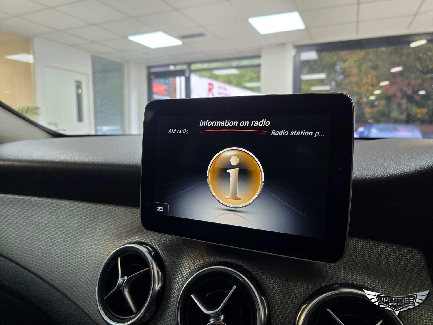 Used Mercedes-Benz GLA 2018 for sale - 76327078: Photo 78