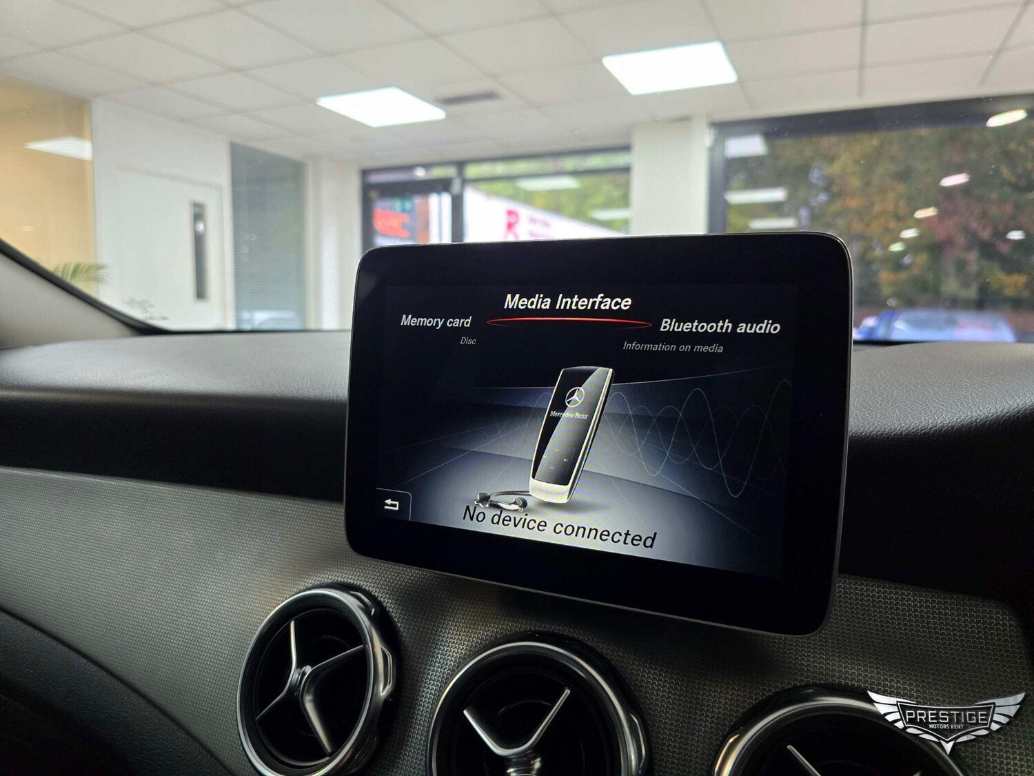 Used Mercedes-Benz GLA 2018 for sale - 76327078: Photo 79