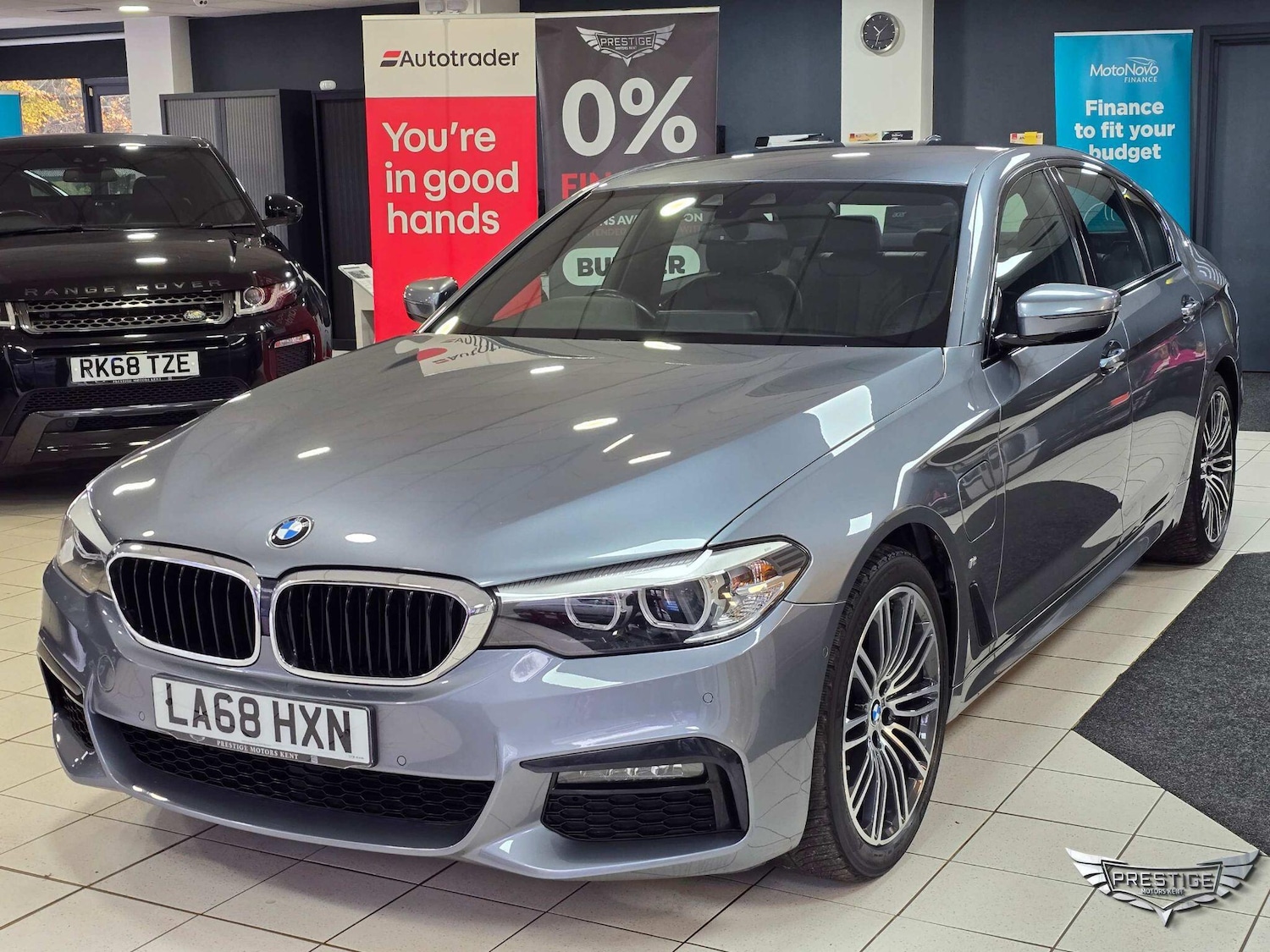 Used BMW 5 Series 2019 for sale - 76633214: Photo 2