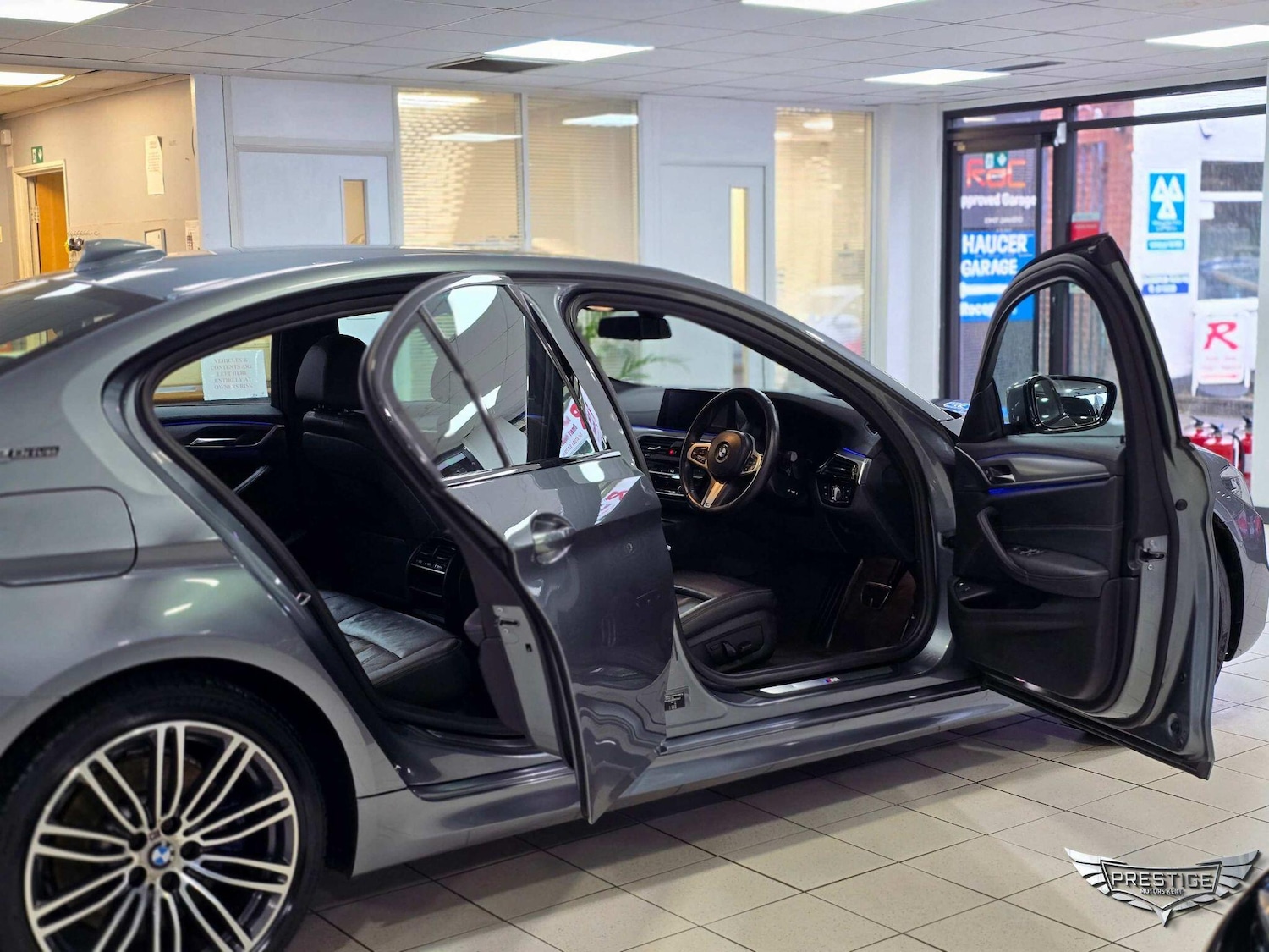 Used BMW 5 Series 2019 for sale - 76633214: Photo 41