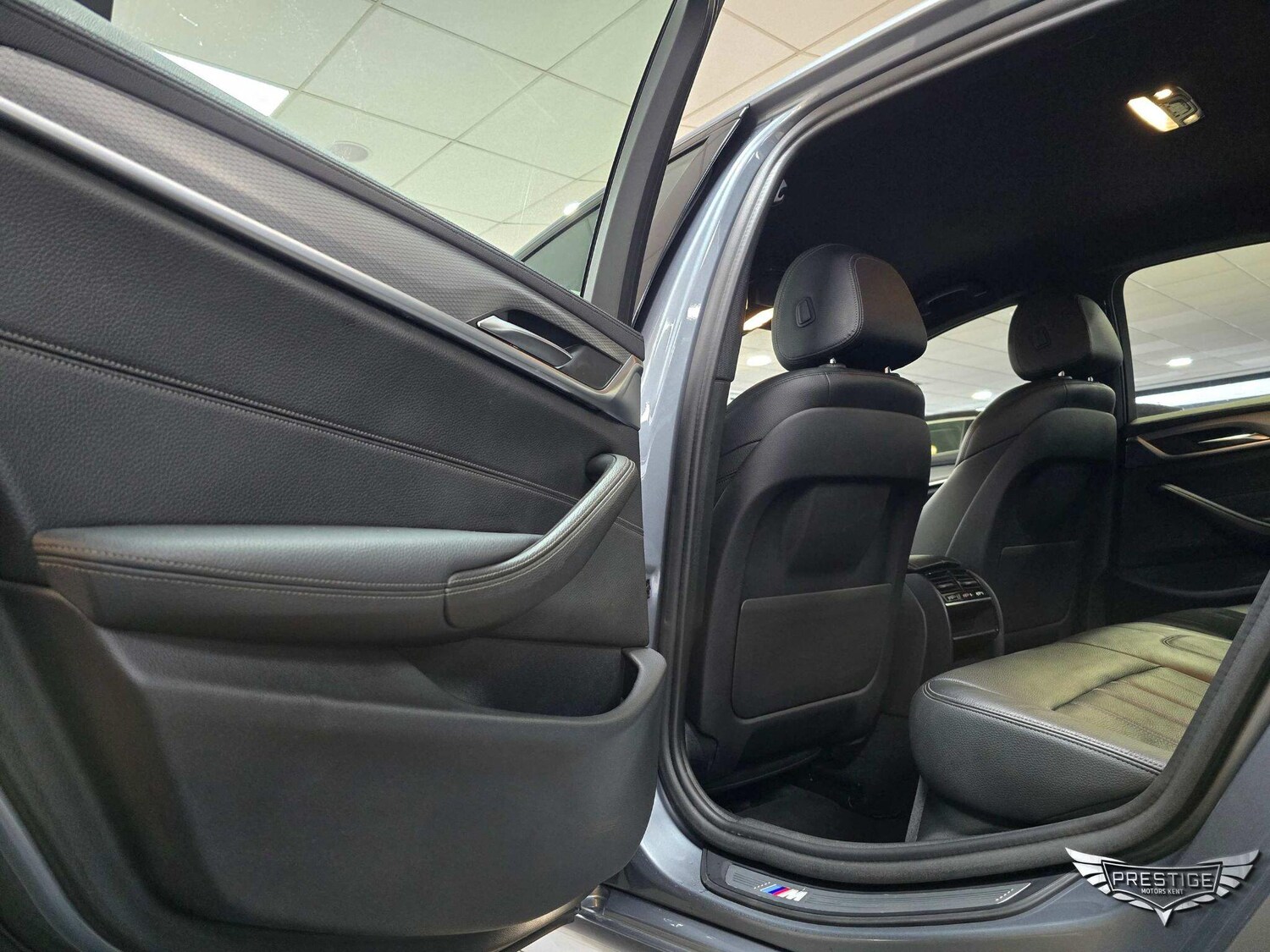 Used BMW 5 Series 2019 for sale - 76633214: Photo 44