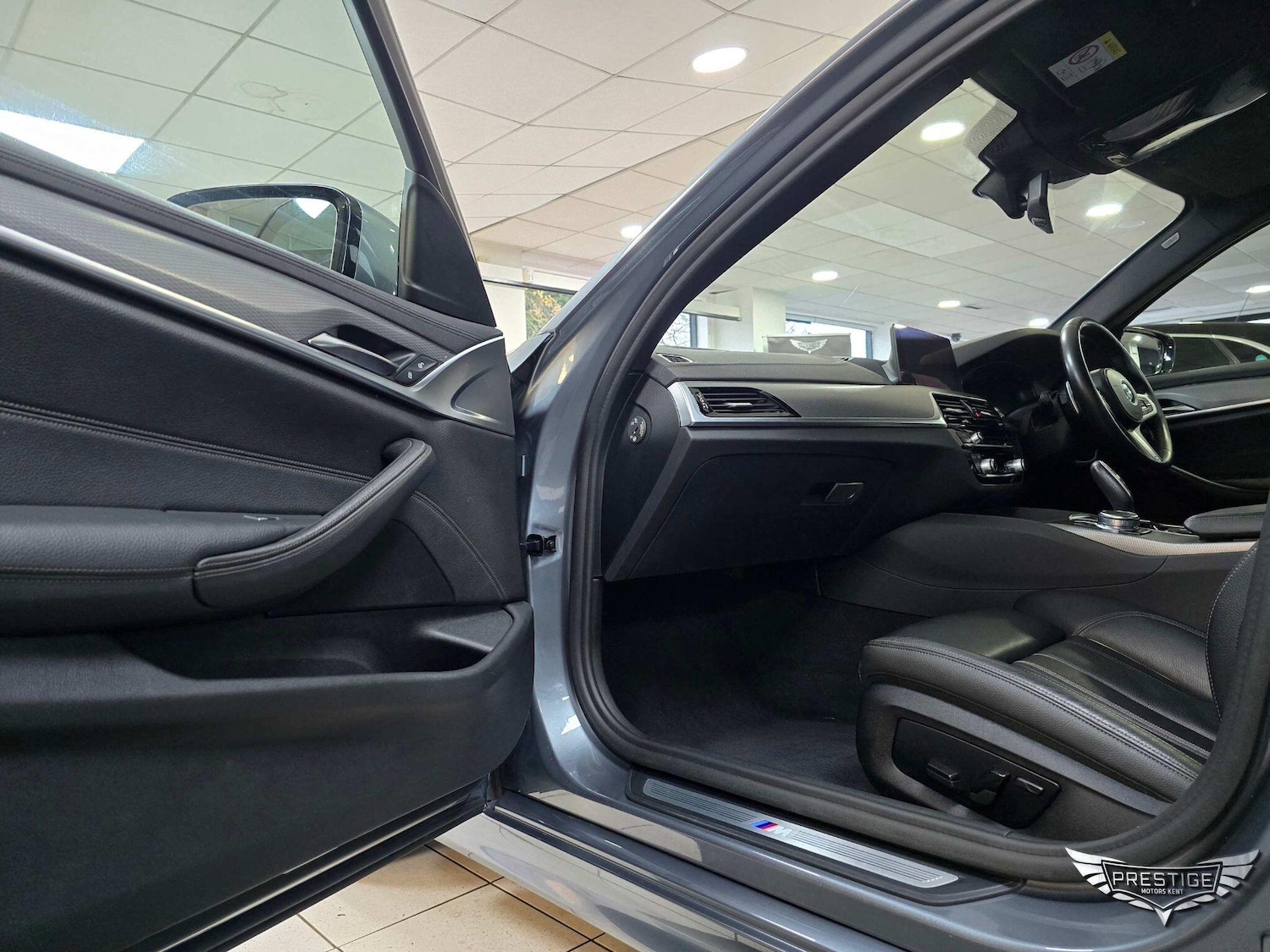 Used BMW 5 Series 2019 for sale - 76633214: Photo 45