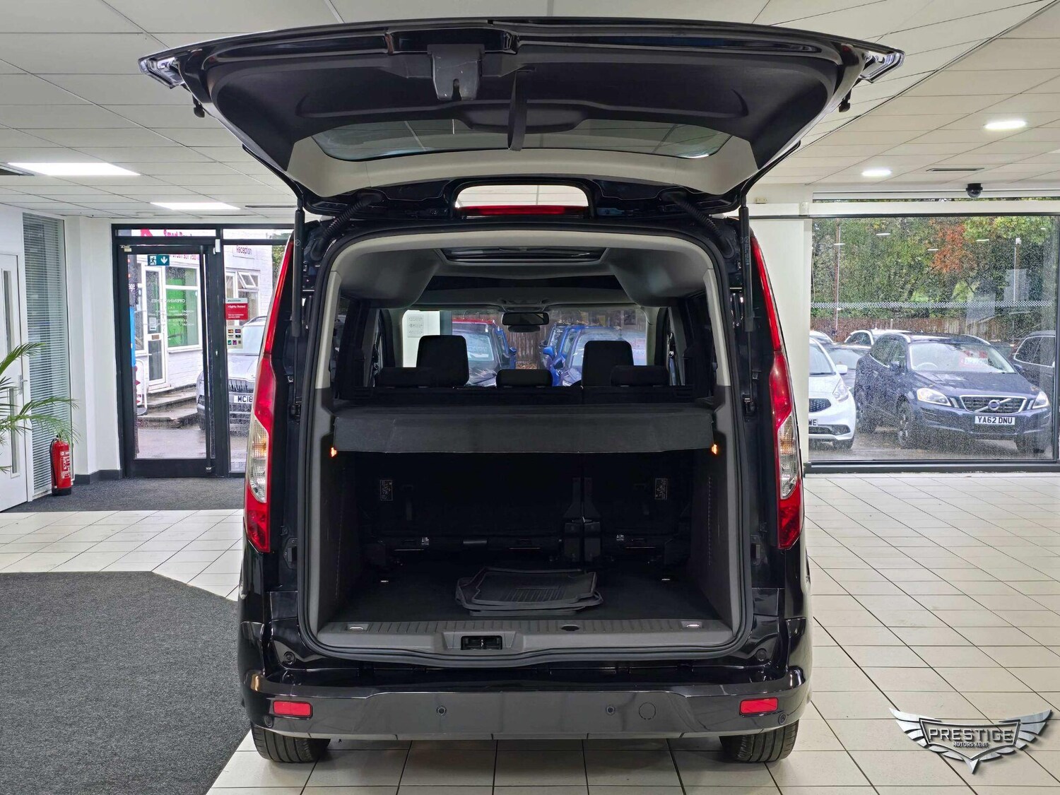 Used Ford Tourneo Connect 2020 for sale - 76377717: Photo 78