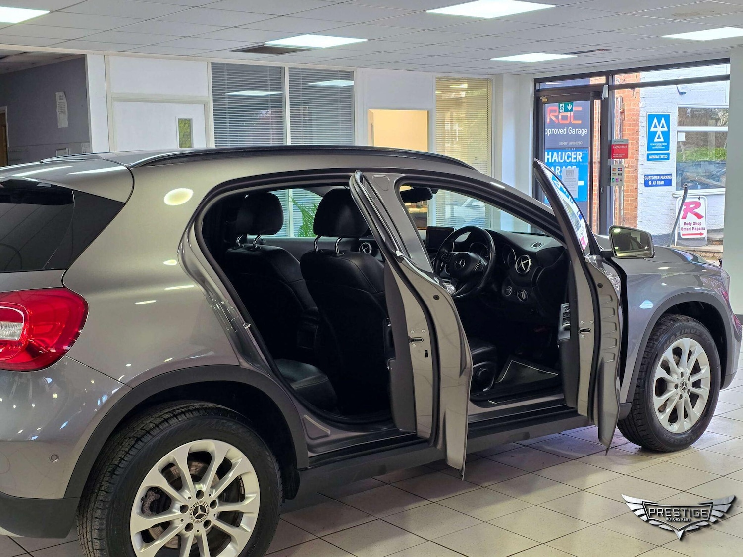 Used Mercedes-Benz GLA 2017 for sale - 77054093: Photo 42