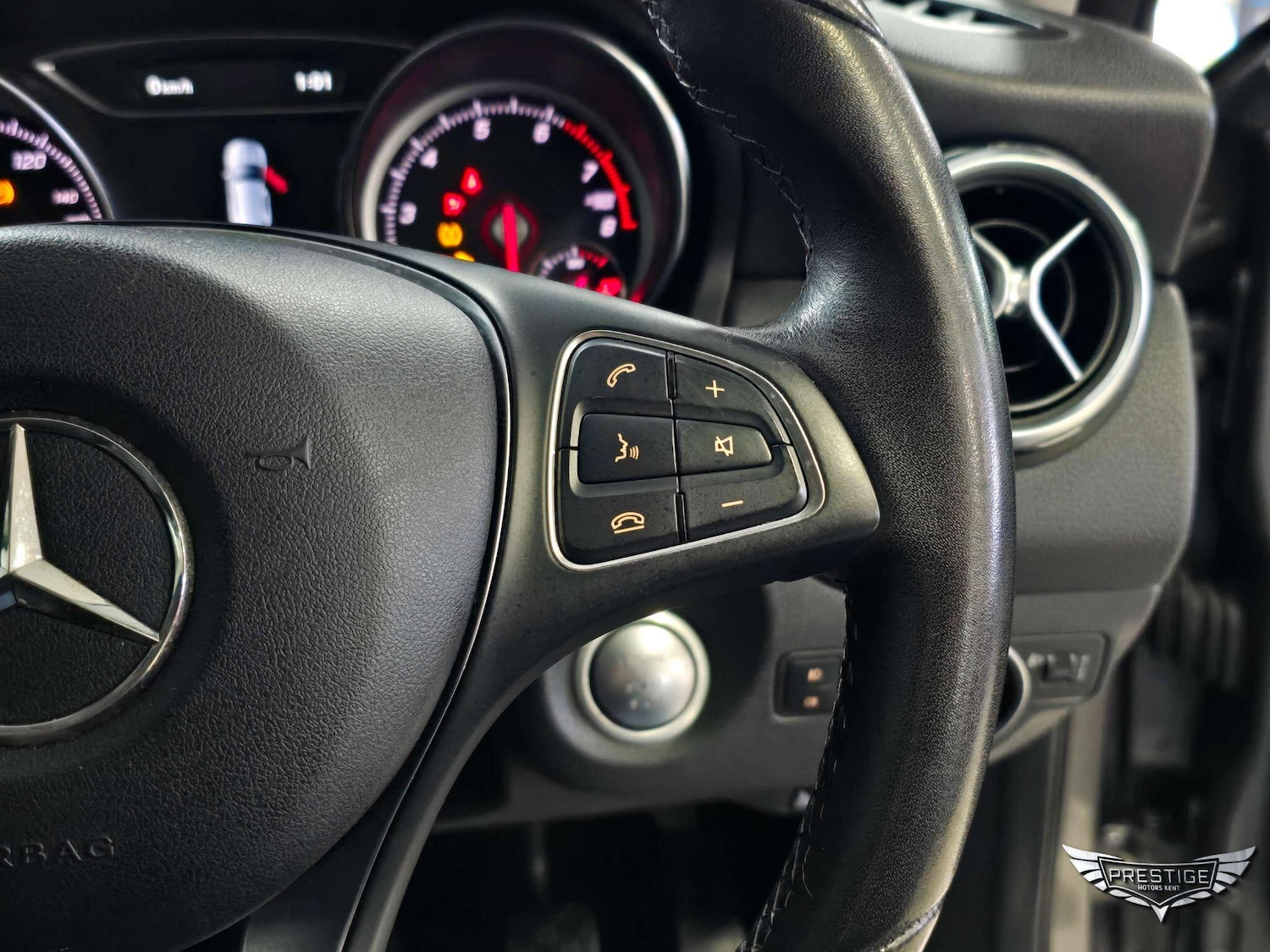 Used Mercedes-Benz GLA 2017 for sale - 77054093: Photo 52