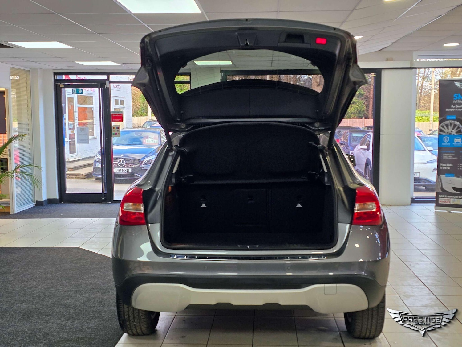 Used Mercedes-Benz GLA 2017 for sale - 77054093: Photo 81