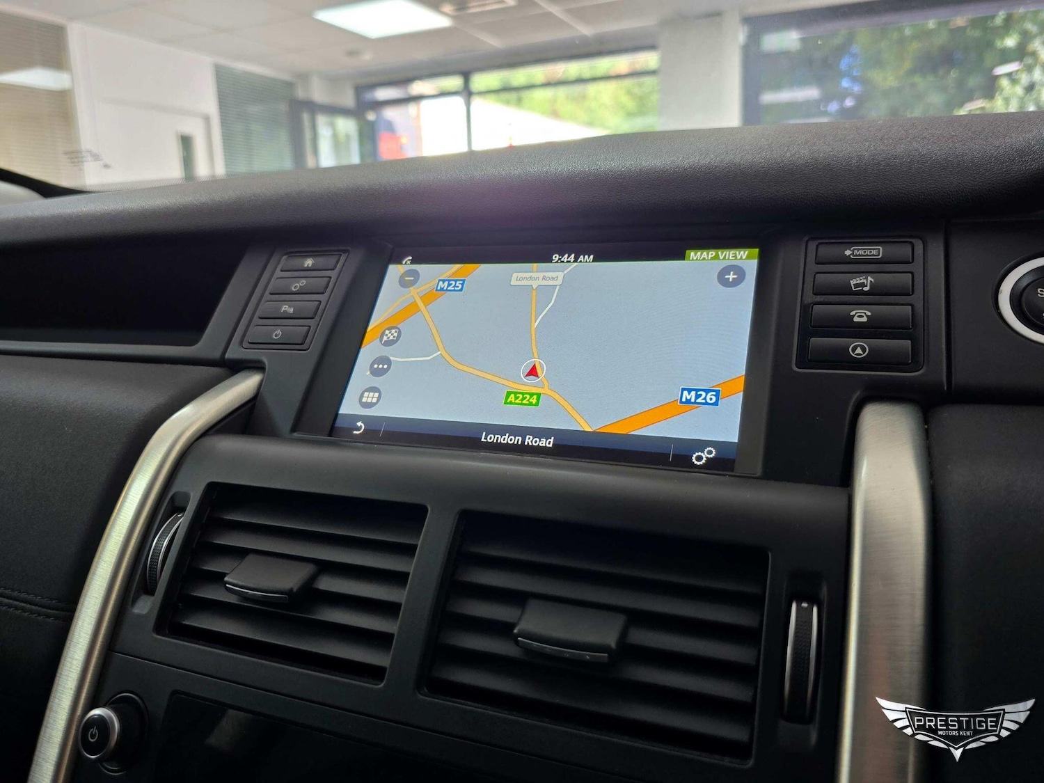 Used Land Rover Discovery Sport 2017 for sale - 77768131: Photo 32