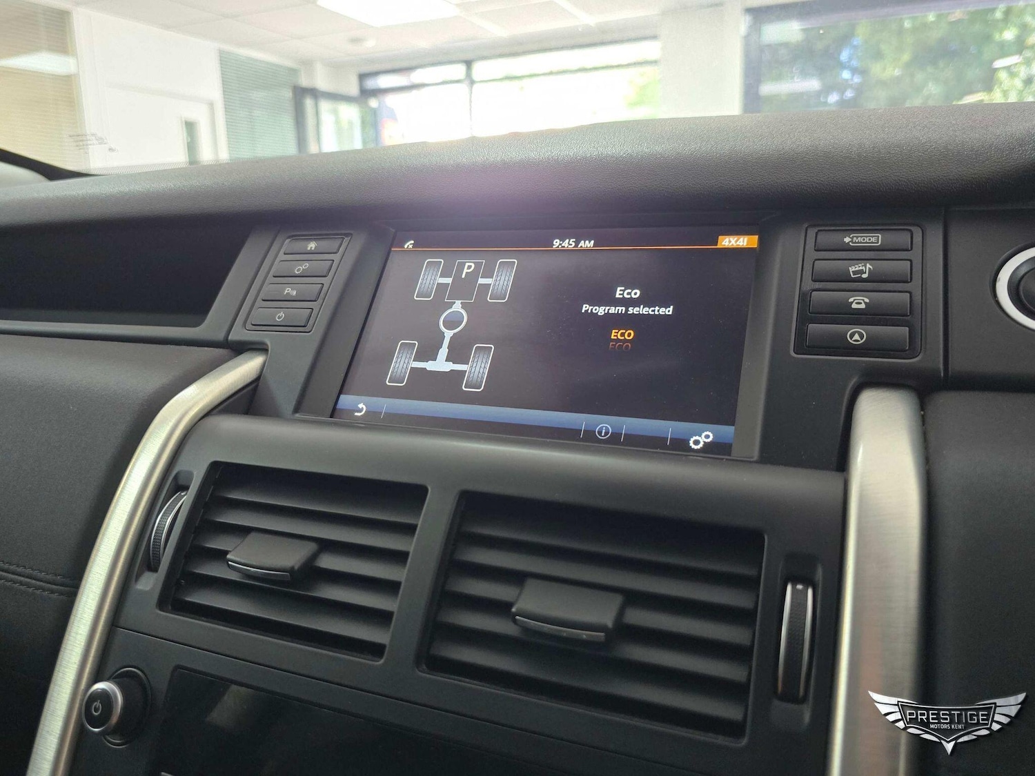 Used Land Rover Discovery Sport 2017 for sale - 77768131: Photo 38