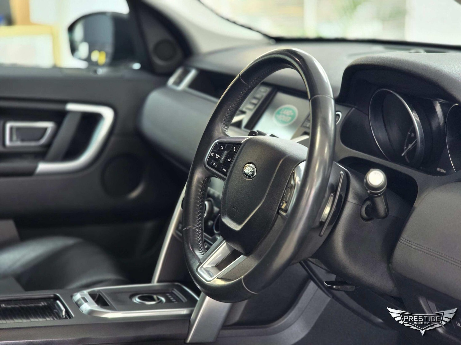 Used Land Rover Discovery Sport 2017 for sale - 77768131: Photo 57