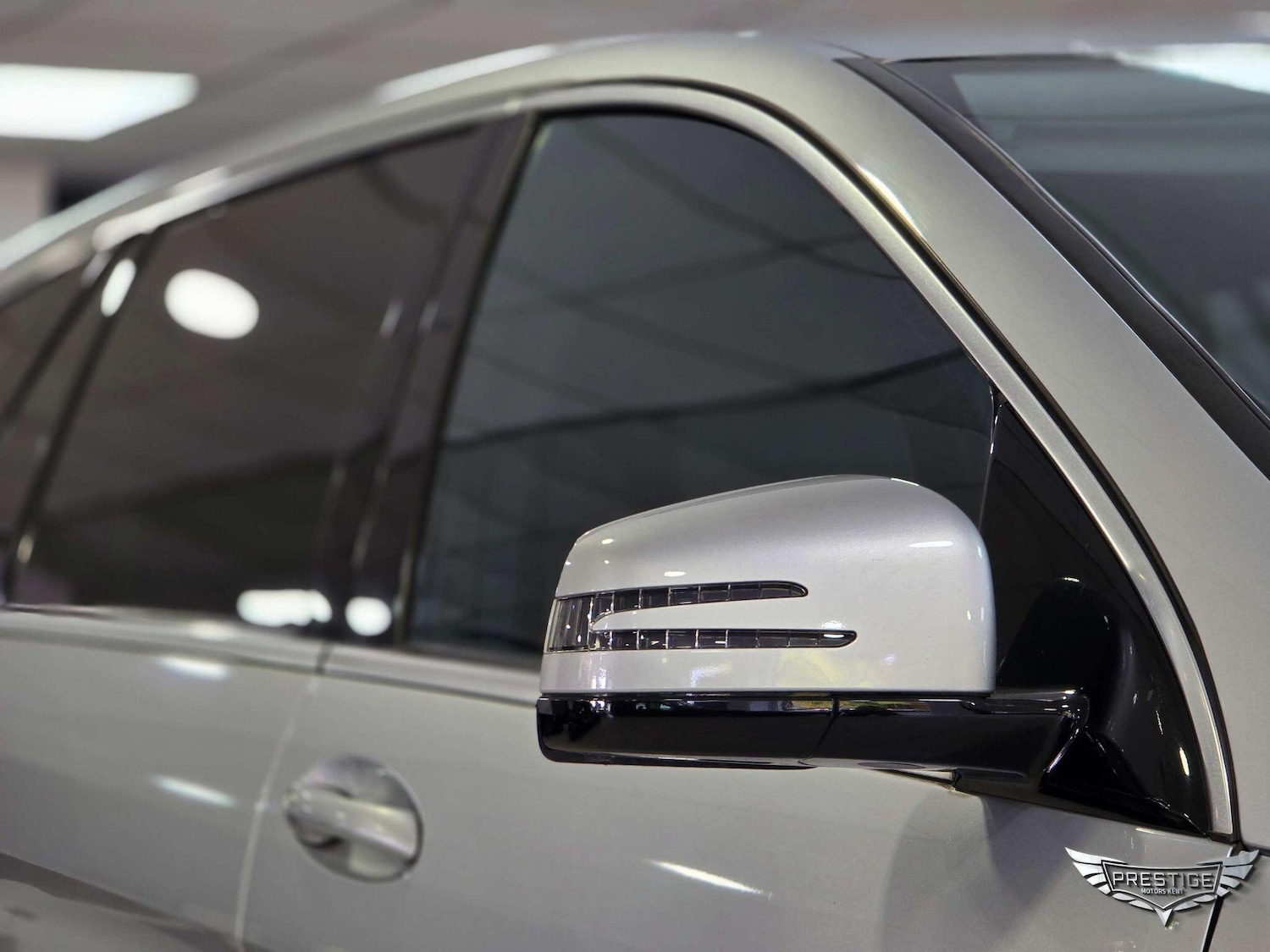 Used Mercedes-Benz R Class 2012 for sale - 76349166: Photo 12