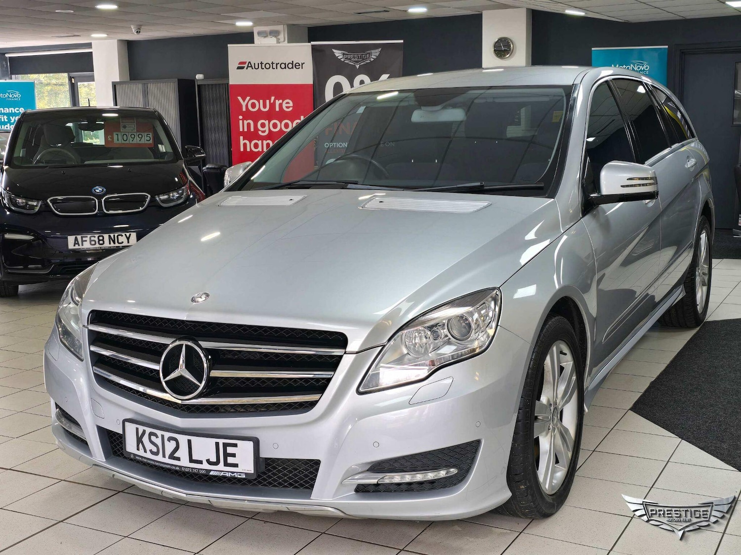 Used Mercedes-Benz R Class 2012 for sale - 76349166: Photo 2