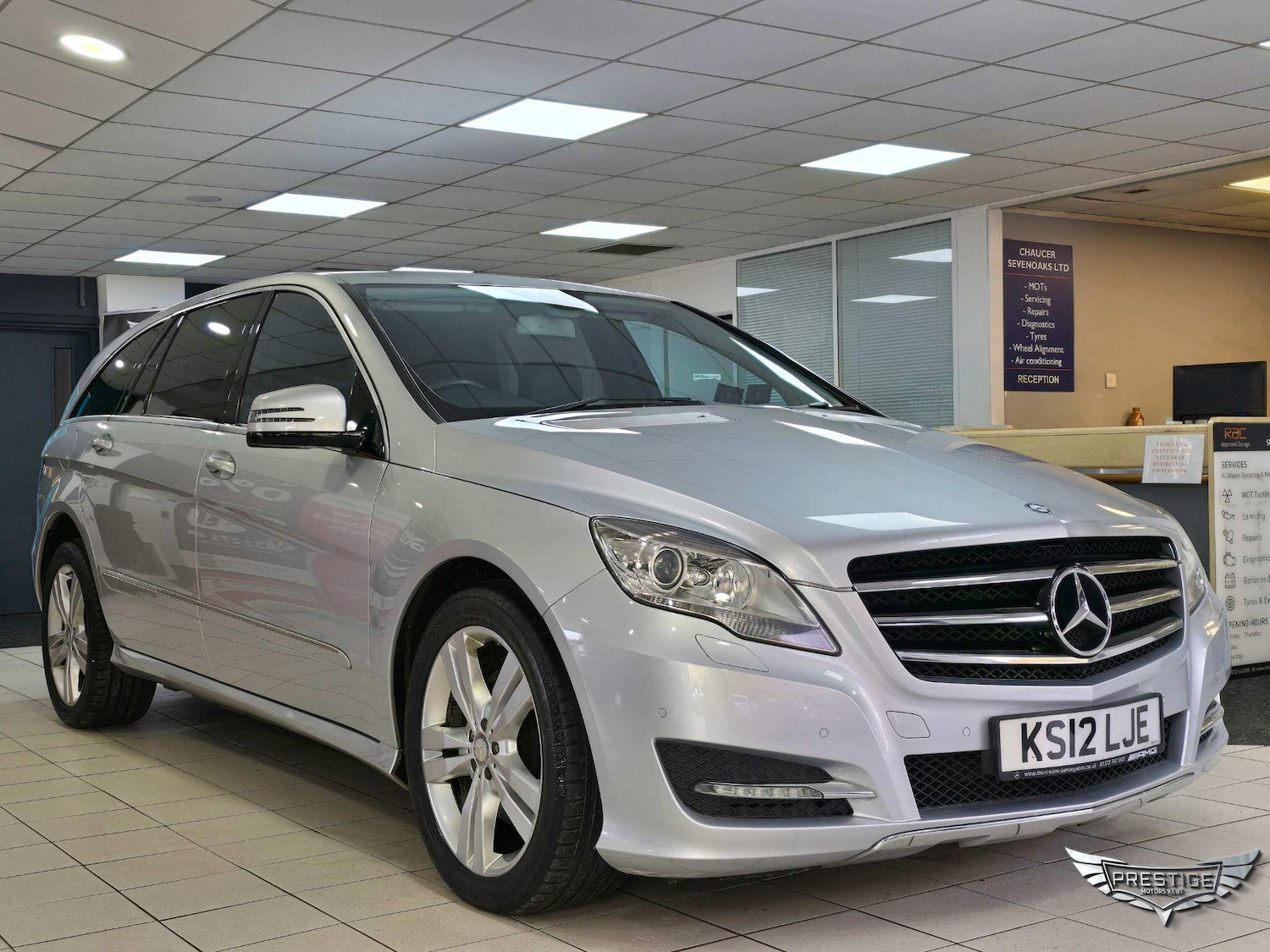 Used Mercedes-Benz R Class 2012 for sale - 76349166: Photo 35