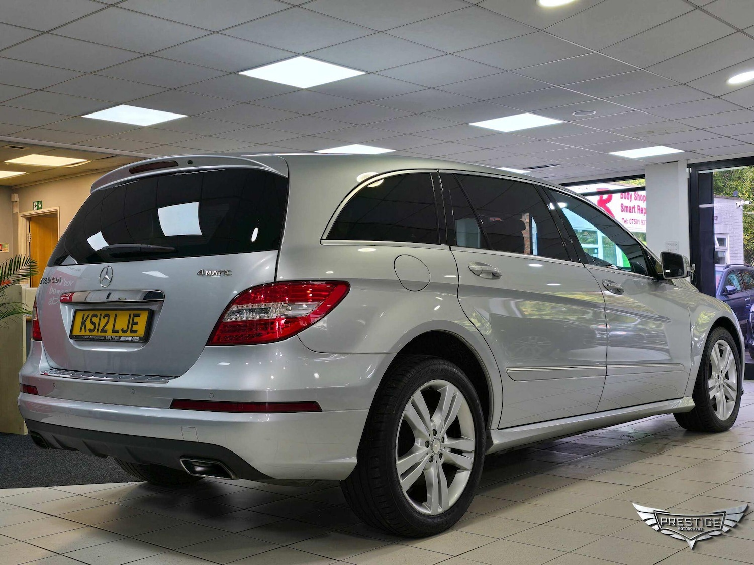 Used Mercedes-Benz R Class 2012 for sale - 76349166: Photo 36